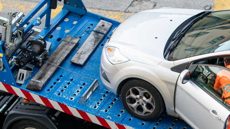 Las grúas y grapas seguirán operando en Santa Cruz