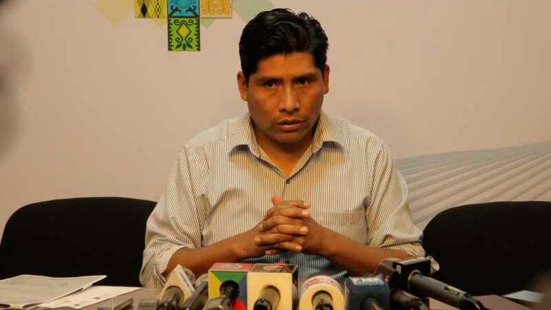 Tras un allanamiento, aprehenden a la esposa de Franklin Flores, exgerente de Emapa