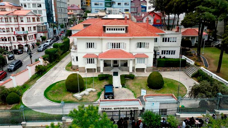 Desidia partidaria: partidos abandonan miles de candidaturas y el padrón pierde 685 mil votantes