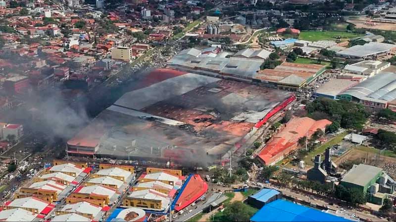 Fuego interno sigue devorando el corazón de Barrio Lindo