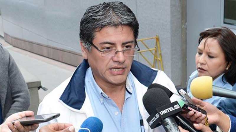 Mariaca investigaba millonarios casos desde su casa con expedientes oficiales