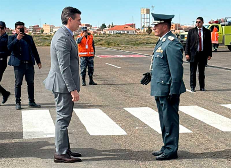 Paz vincula agenda de Oruro al corredor comercial con Chile y Brasil