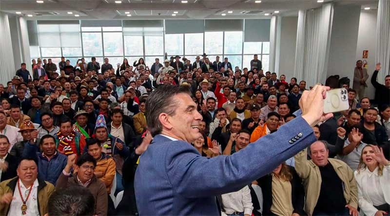 La promesa del 50-50 inicia su camino tras histórica reunión de alcaldes