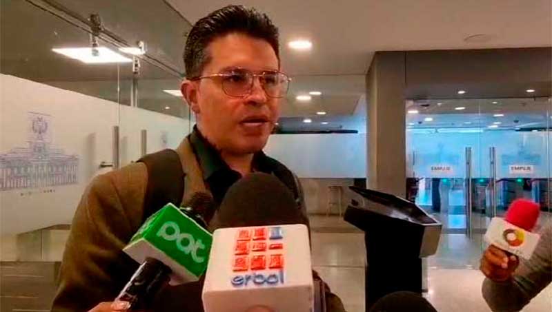 Diputados proponen arreglar los bloqueos con un diccionario