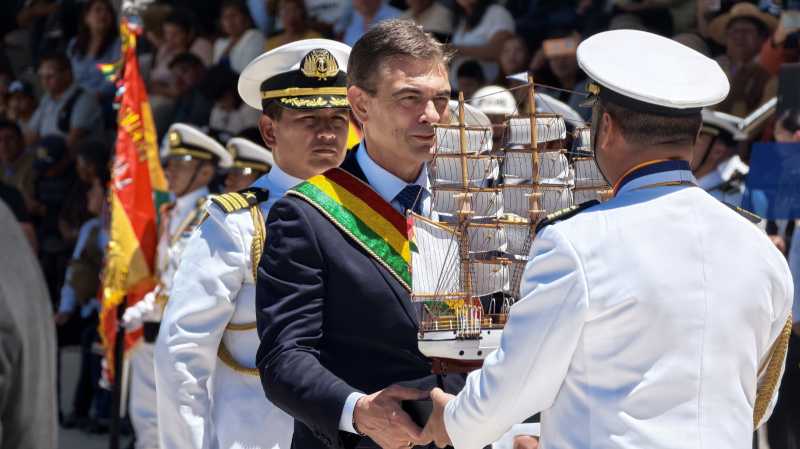 Paz anuncia transformación profunda de las Fuerzas Armadas
