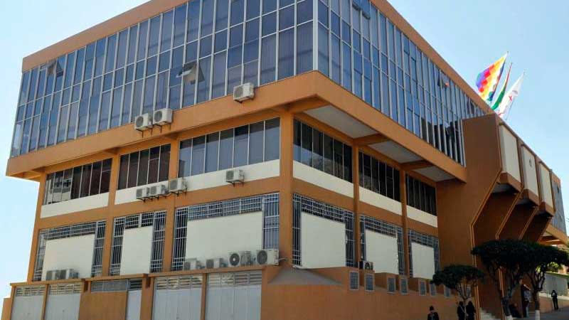 Tribunal Constitucional dilata control sobre ley de excepción