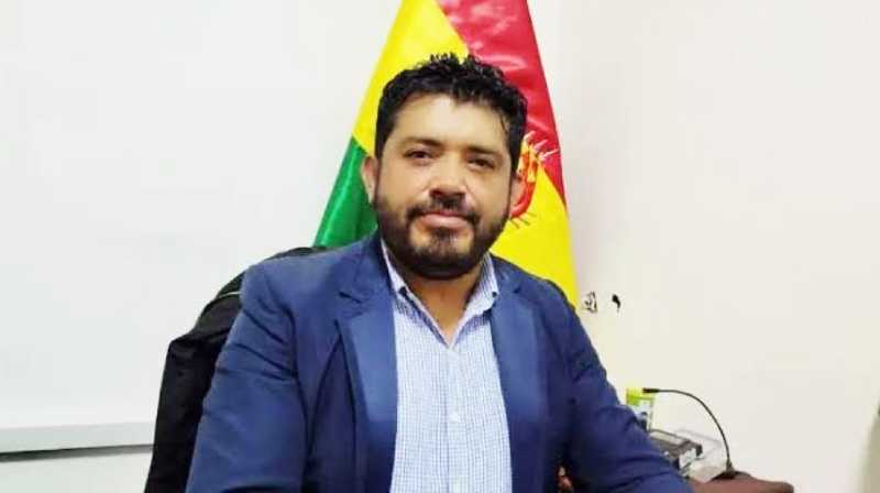 Aprehenden a exfiscal por nexos con sustancias controladas
