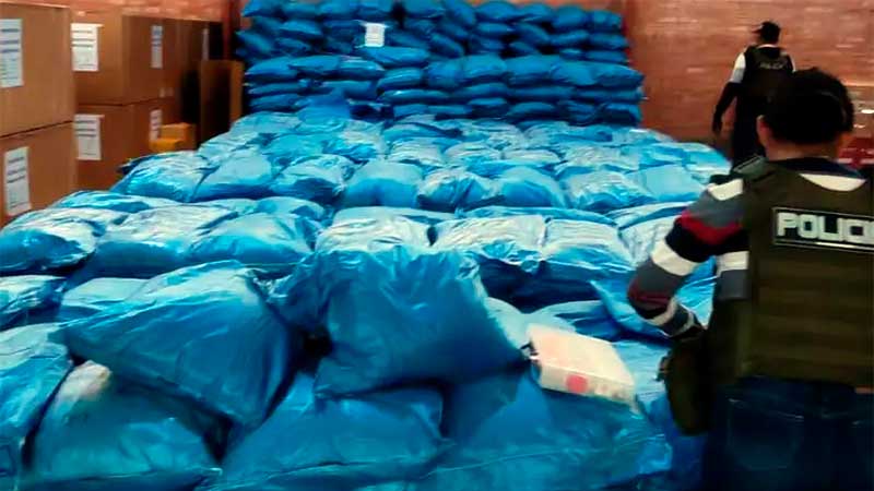 Hallan mega cargamento de químicos en depósitos fiscales: Ni un detenido