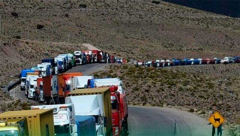 Bloqueos se expanden a seis departamentos y fracturan la conectividad productiva
