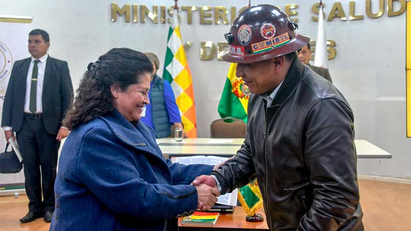 La COB toma la presidencia del ente que debe vigilar los contratos millonarios