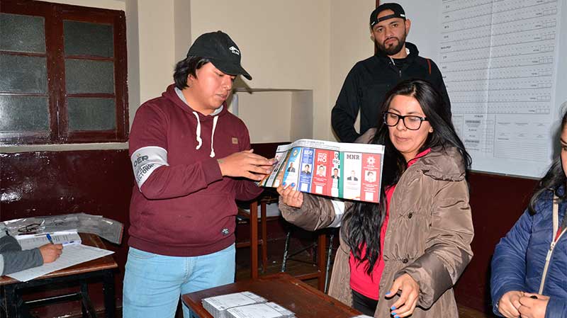 Multas y bloqueos: El costo de no haber votado en el balotaje