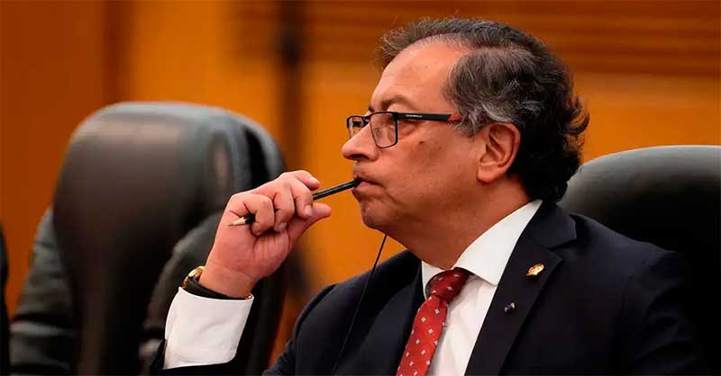 Falsa mediación: Petro ataca al Gobierno boliviano para justificar su intromisión