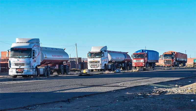 Estado de Excepción reduce bloqueos a 14 pero el Chapare resiste la intervención