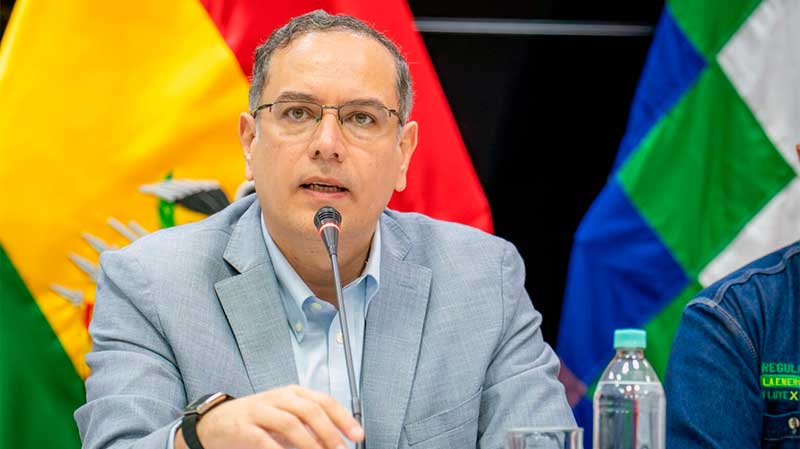 YPFB desembolsará Bs 2,5 millones para frenar furia del transporte