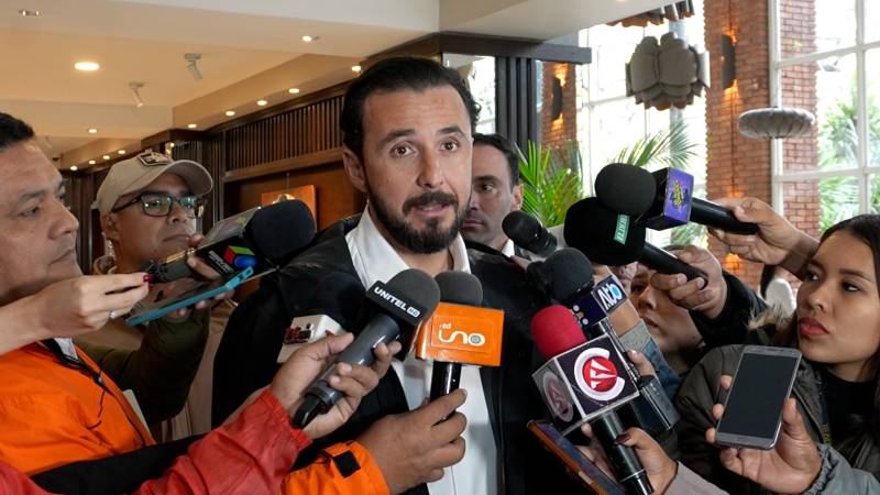 Santa Cruz quiere prisión de aislamiento para 5.000 reos financiada por privados